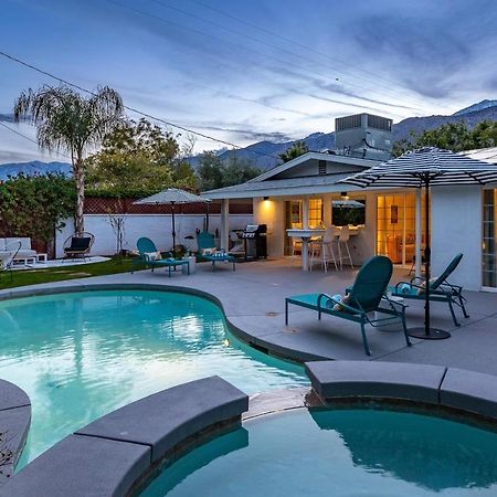 Serene 4 Bed 3 Bath Heated Pool Natural Backyard Heart Of 棕榈泉 外观 照片