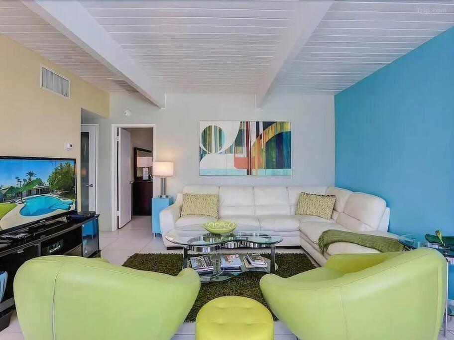 Serene 4 Bed 3 Bath Heated Pool Natural Backyard Heart Of 棕榈泉 外观 照片
